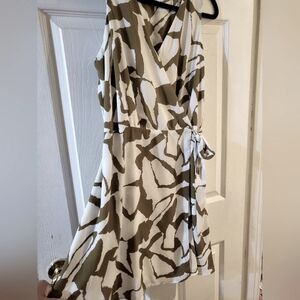 Halogen Camouflage Print Top